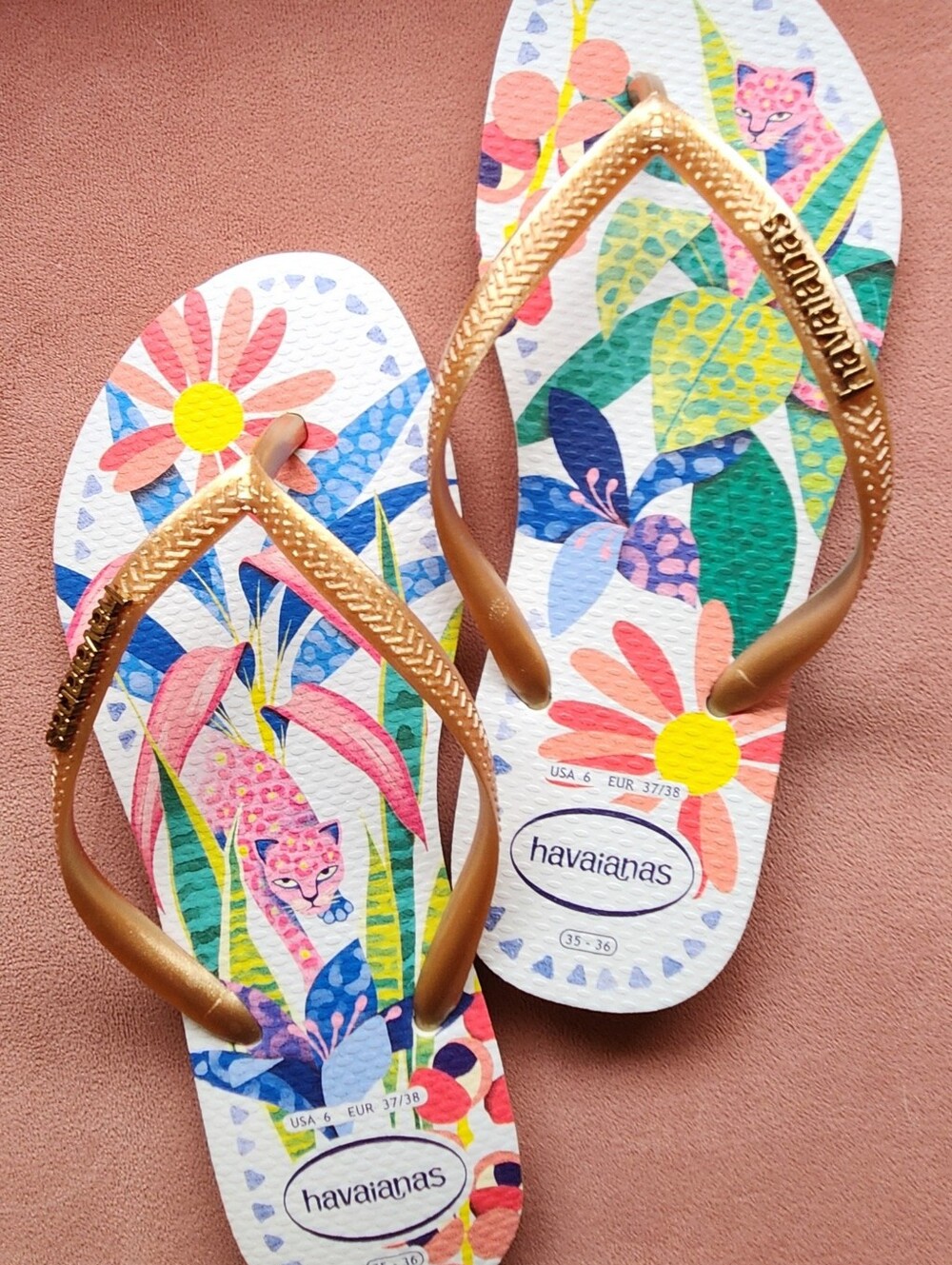 Havaianas Floral Print Sandals with Gold Straps